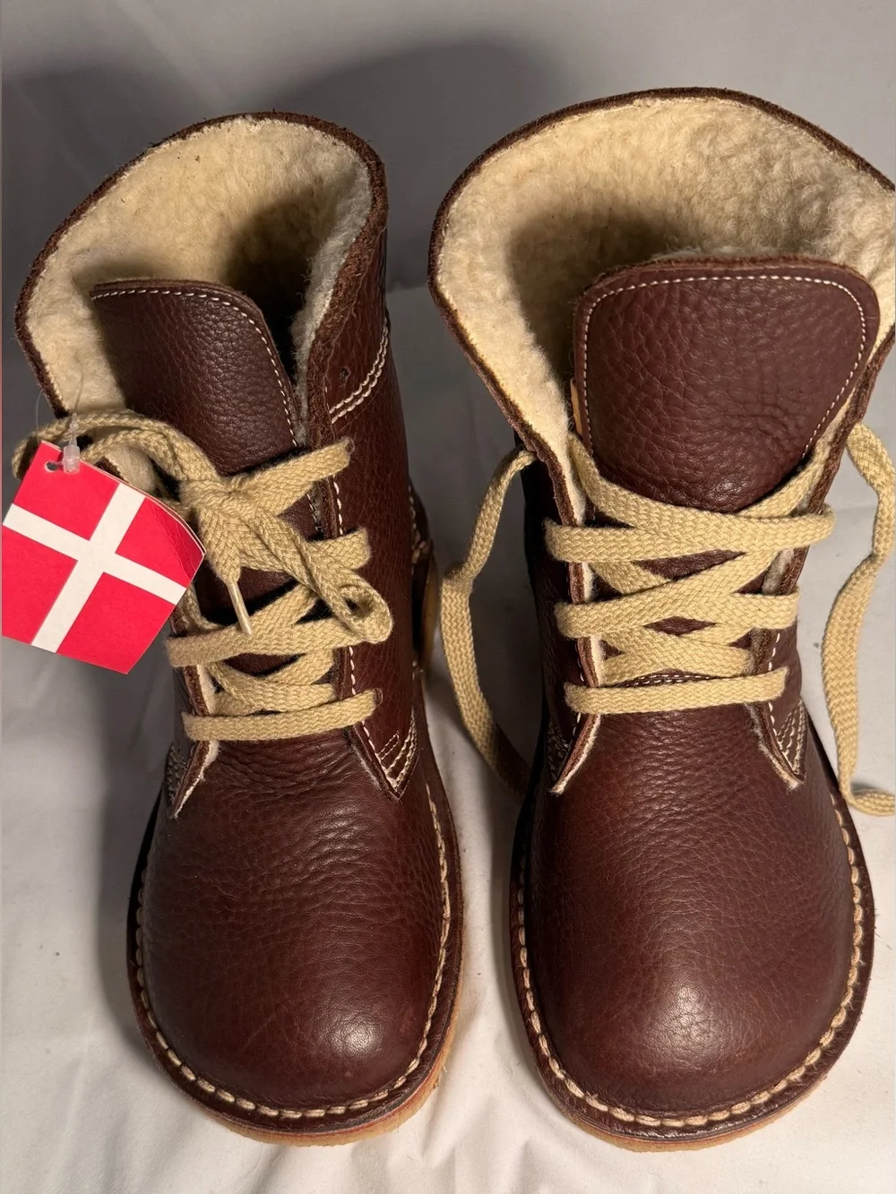 NWT Duckfeet Skanderborg - Chocolate Brown - Size 39